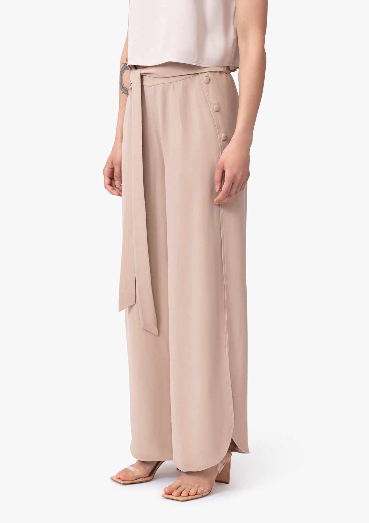 Arya Pant
