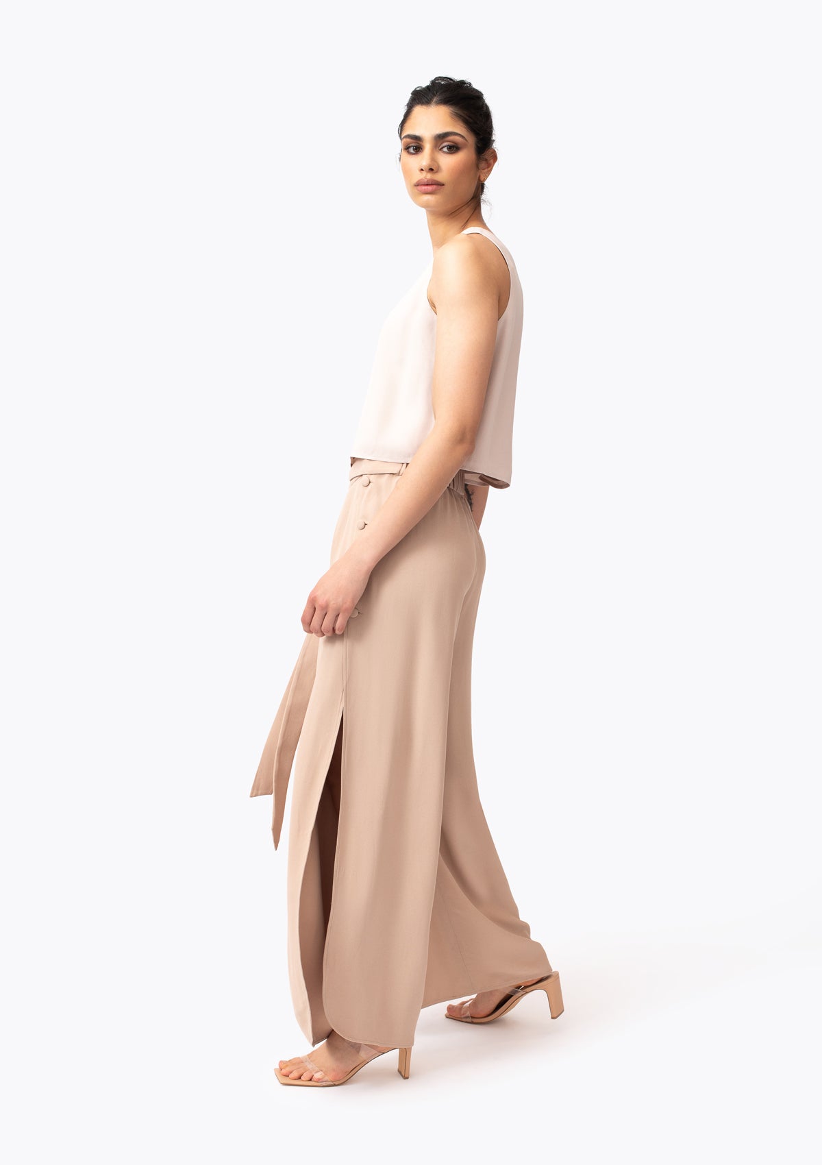 Arya Pant